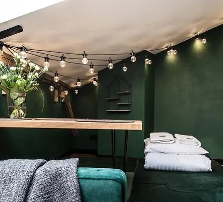 With An Ac - Dietla 51 Street アパート *